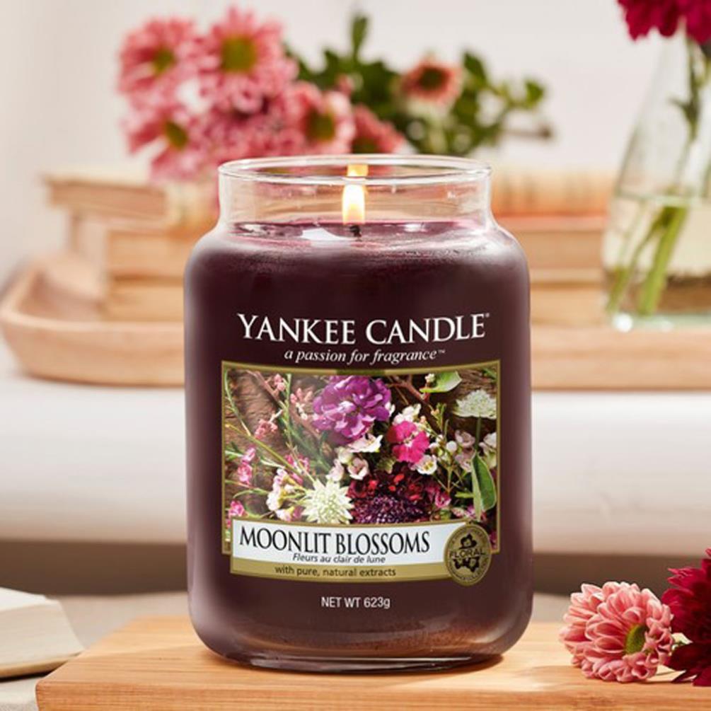 Yankee Candle Moonlit Blossoms Large Jar Extra Image 3